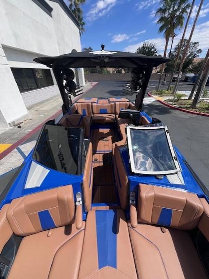 Used 2023 Malibu Boats 23 MXZ