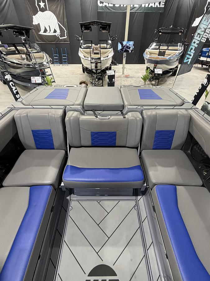 Used 2022 Malibu 25 LSV