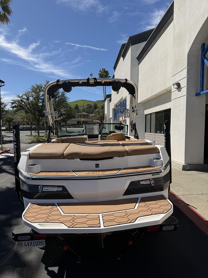 Used 2021 MasterCraft NXT20
