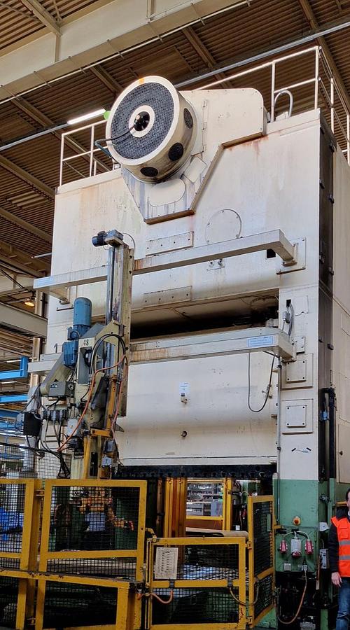 Used 2 x Krupp/ 4 x Weingarten Press Line