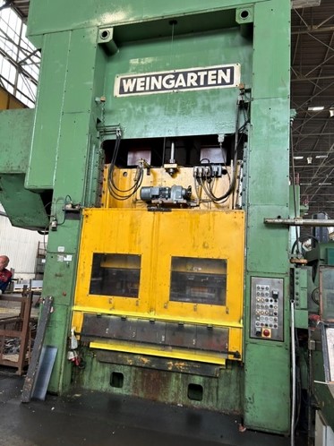 Used Muller Weingarten 630 ton Staigt Sided Mechanical Blanking Line