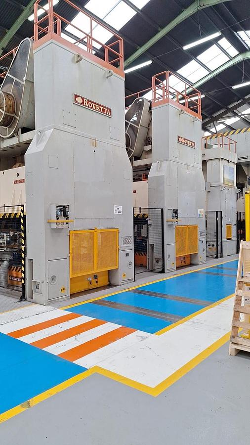 Used 2 x Rovetta 400 ton Mechanical Presses