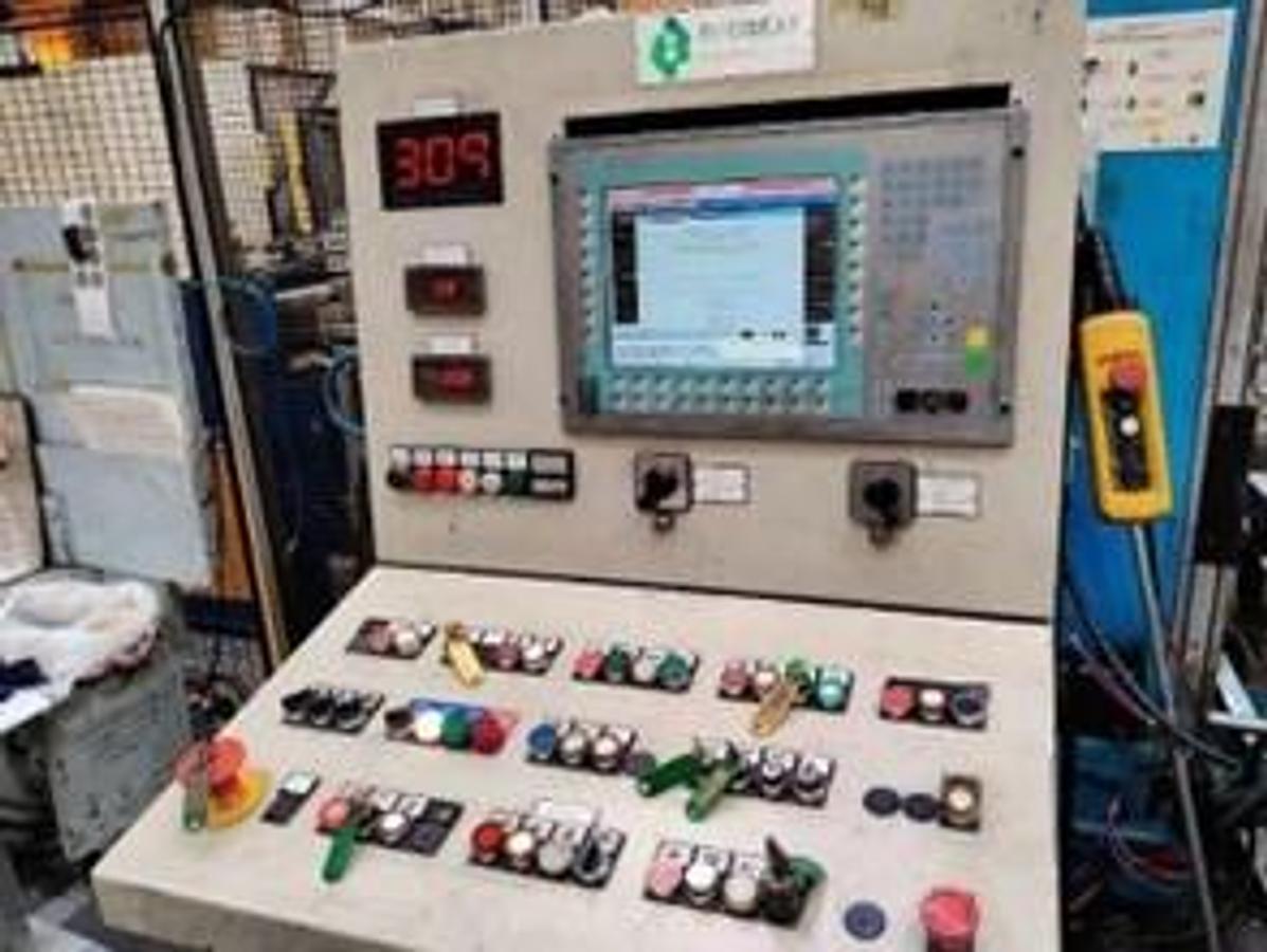 Used Benelli 650 ton Link Drive Mechanical Transfer/Progression Press