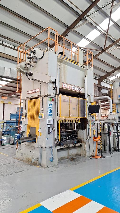 Used Cattaneo 400-ton Mechanical Press With Feed Line