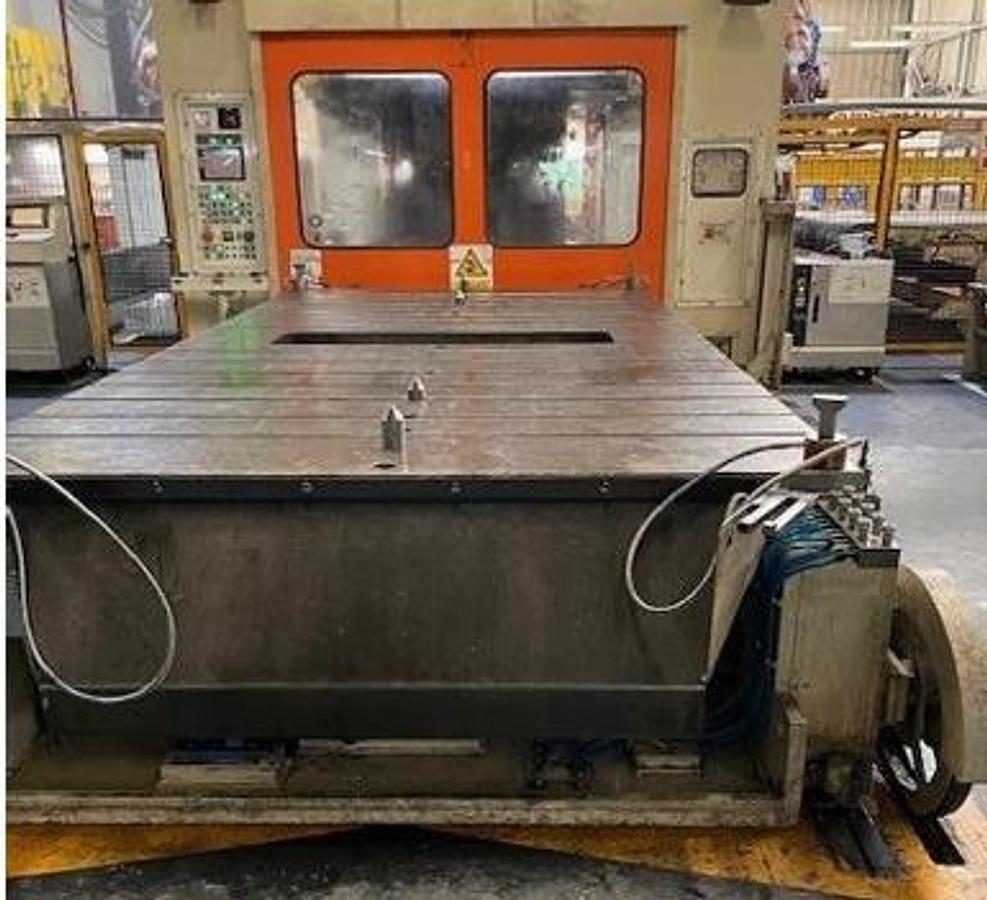 Used Hyundai Rotem 4-Press Link Motion 4-Point Mechanical Tandem Press Line