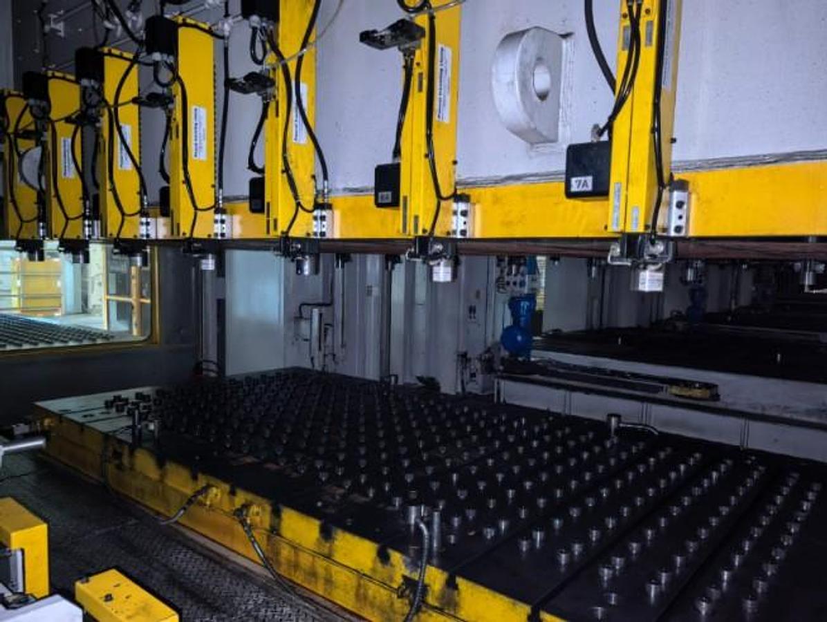 Used Hitachi Zosen Fukui 4-Press Mechanical Single Action Line