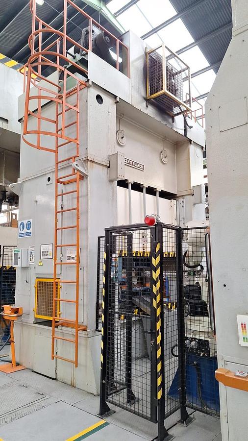 Used 3 x Innocenti 320-ton Mechanical Presses With Feed Lines