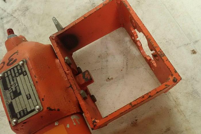 Used Bettis CB-315 Pneumatic Valve Actuator