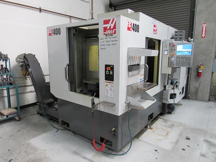 Used 2015 HAAS EC400 4-Axis CNC Horizontal Machining Center