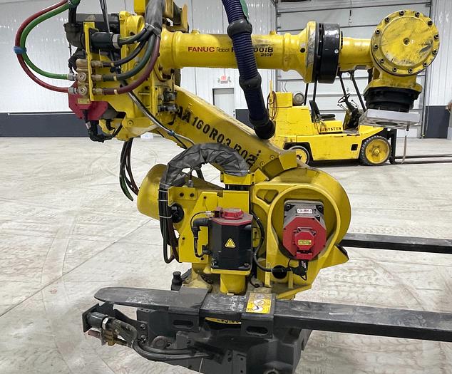 Used FANUC R2000IB/210F 6 AXIS ROBOT WITH R30iA CONTROLLER
