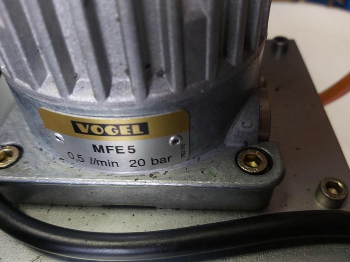 Gebraucht Zentralschmierung mit Druckfilter, MFE5, LFNFBN/.., Vogel, gebraucht-Top