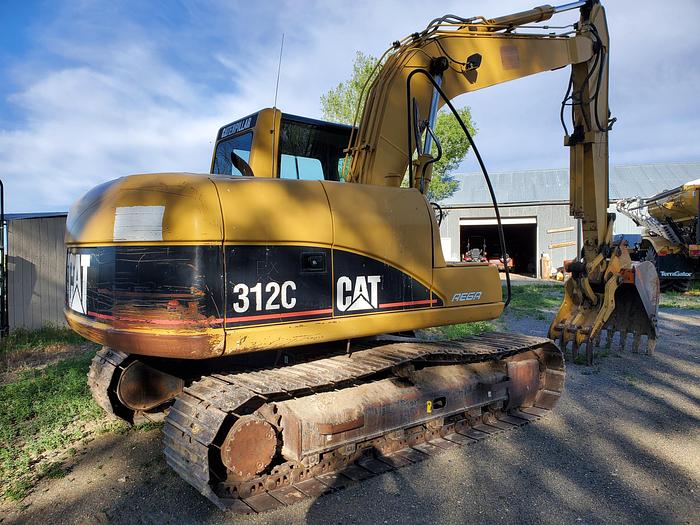 Used 2001 Cat 312C Excavator w/ Thumb ** 4000 Hrs **