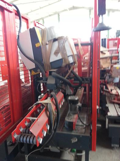 Usato 2007 Linea formatrice di cartoni automatica, COSMA