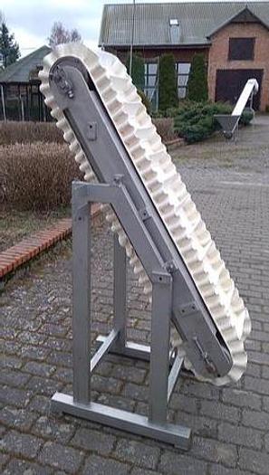 Used Przenośnik (transporter) progowy z falbanką boczną