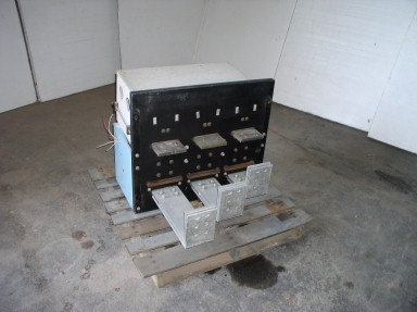 Used 3000 amp. Federal Pacific Type 5OH-1 Disconnect; S/N V-6681