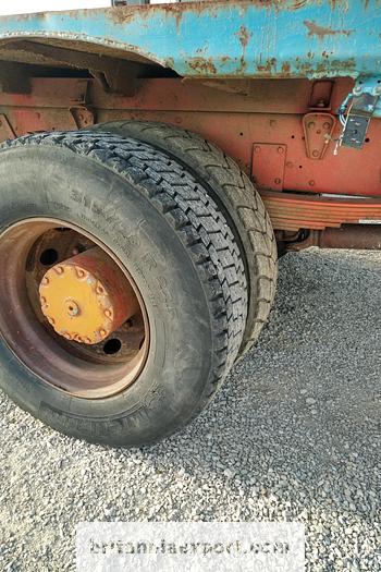 Used 1989 IVECO Turbostar 190-30 6X2 10 tyres flatbed truck