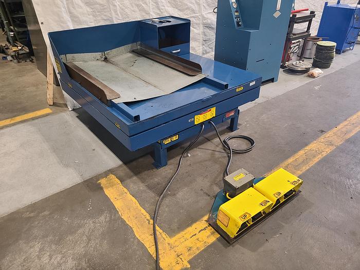 Used Vestil Hydraulic Lift ?