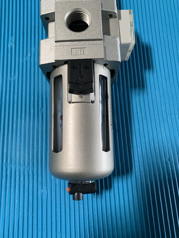 Used SMC Filter Regulator aw3001-03g