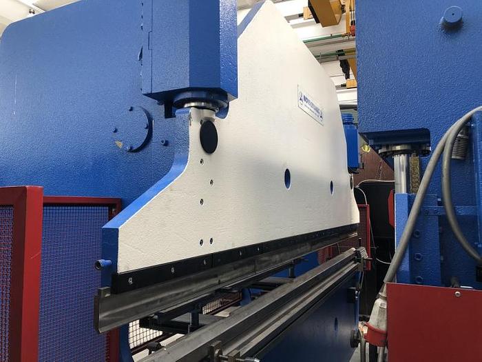 Usato PIEGATRICE NOVALSTILMEC IDRAULICA 4000 X 120 T
