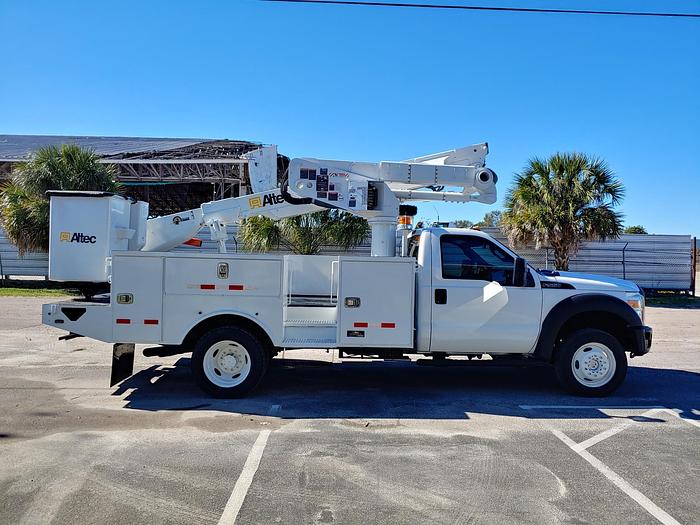 Used Altec AT40-MH 45ft Bucket Boom on 2016 Ford F550 4x4 Reg Cab Utility Truck - 05890