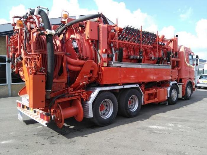 Gebruikt 2004 SCANIA + Helmers recycler 164 G