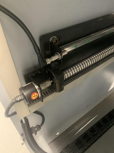 UZMA NC controlled Press brakes  30 ton - 60 ton   830mm - 2100mm