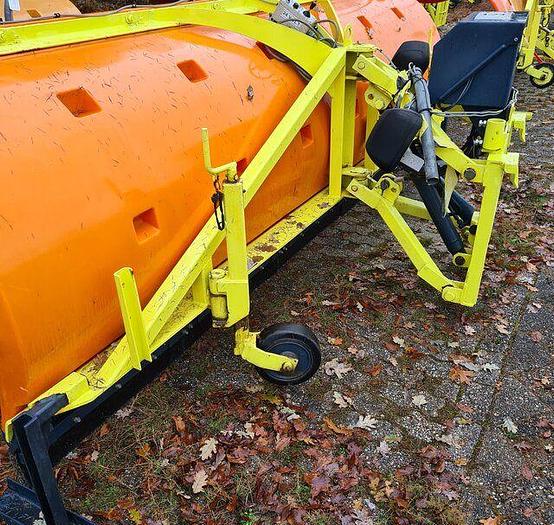 Gebruikt 2002 Nido SNK330-R EPZ. 24V