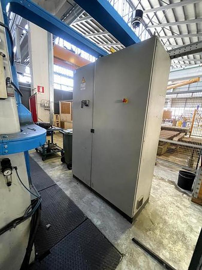 Gebruikt 1977 Tornio Verticale P. Carnaghi Ap 25 Sp Cnc