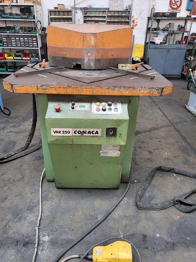 Usato Scantonatrice Comaca Var 250 Angolo Variabile