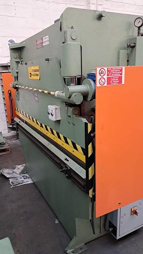 Gebruikt Piegatrice Masperi 2050 x 50 Ton