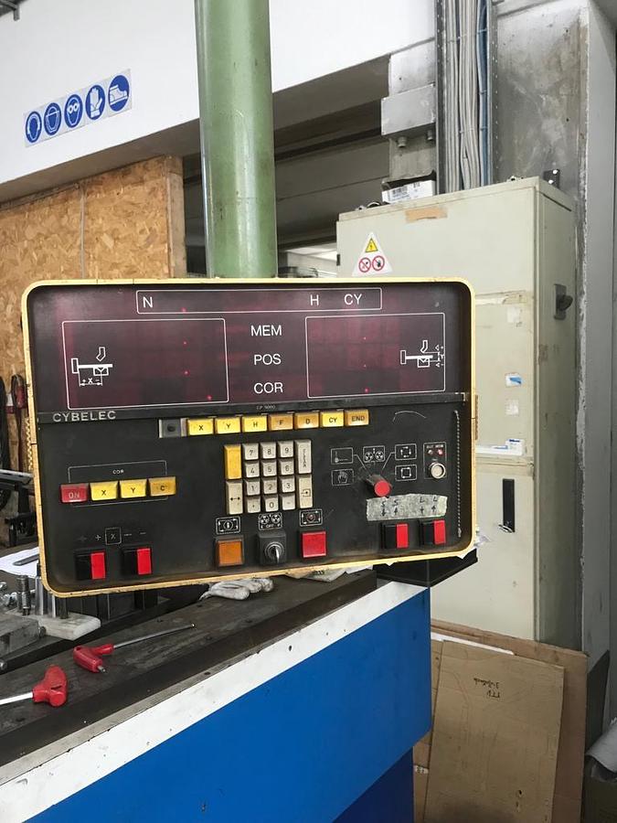 Gebraucht Piegatrice LVD 3000 x 110 Ton Usata