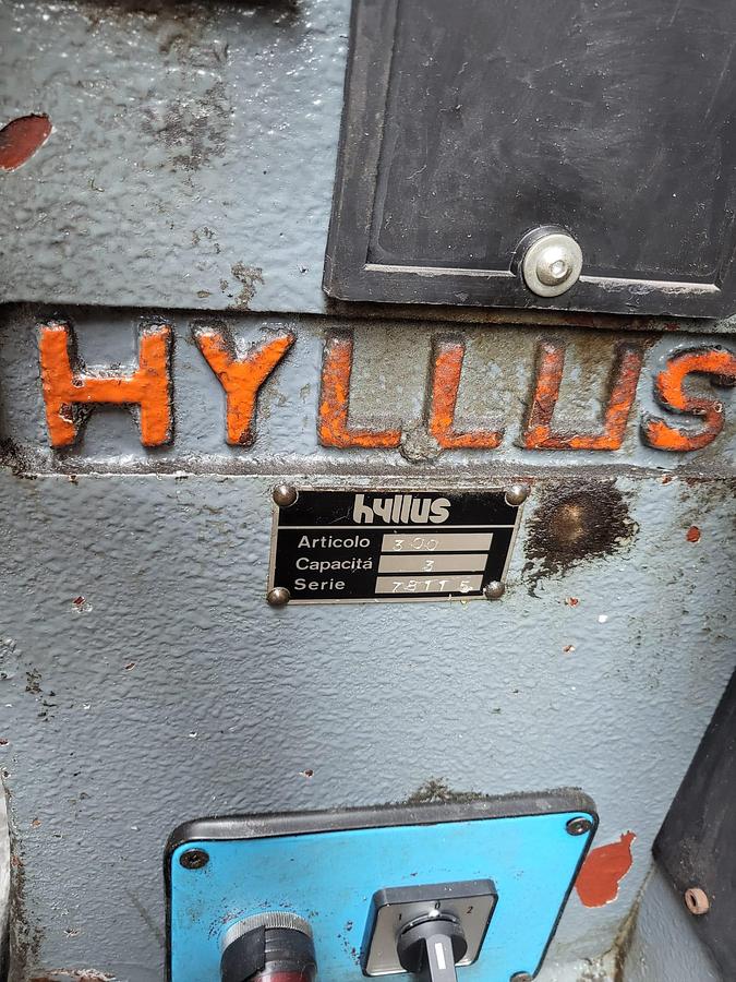 Usato Bordatrice Hyllus art 300