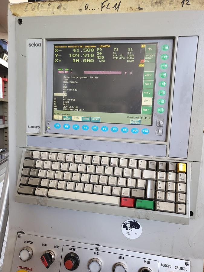 Gebruikt Fresatrice Globa Trade Mod. U 1900 Cnc