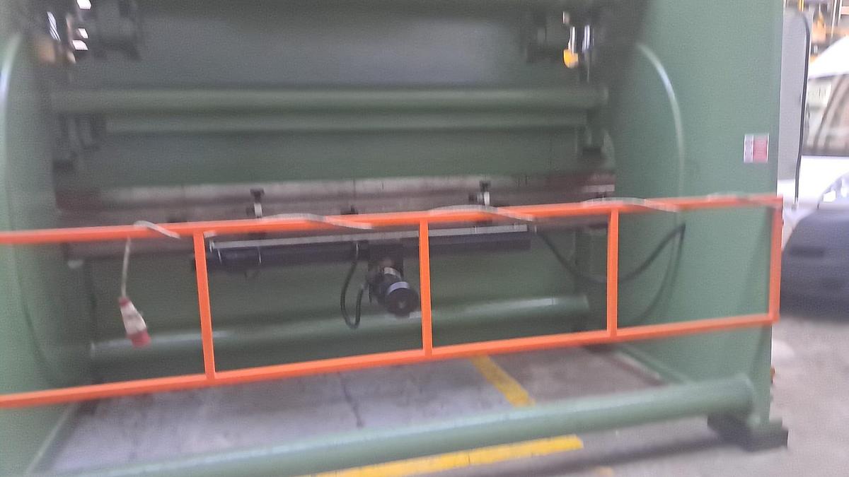 Usato Piegatrice Romec 4000 x 125 Ton