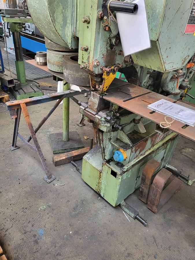 Usato Cesoia Universale Ficep ST Super 13