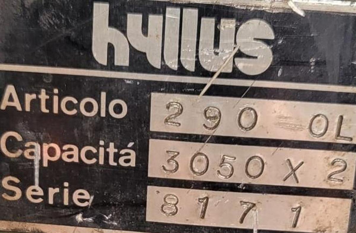 Usato Piegatrice Hyllus 3050 x 2