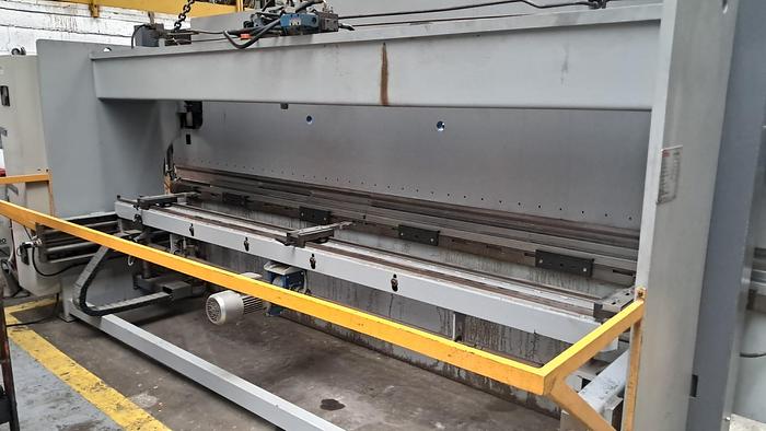 Usato Piegatrice Omag 4000 x 50 TON