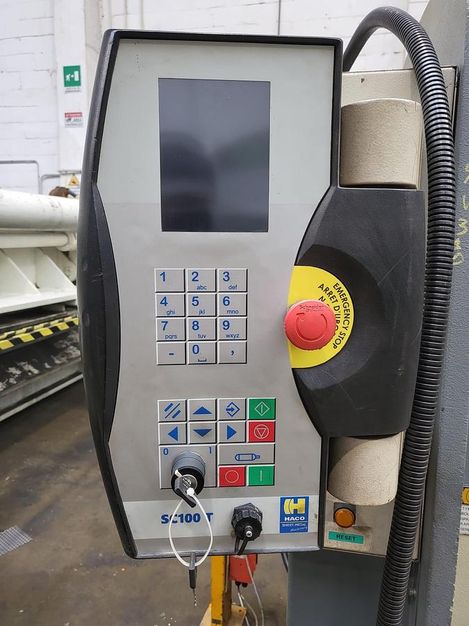 Used Cesoia Haco 3000 x 6