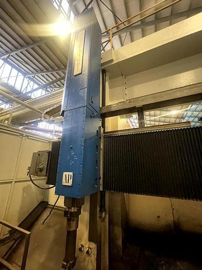 Gebruikt 1977 Tornio Verticale P. Carnaghi Ap 25 Sp Cnc