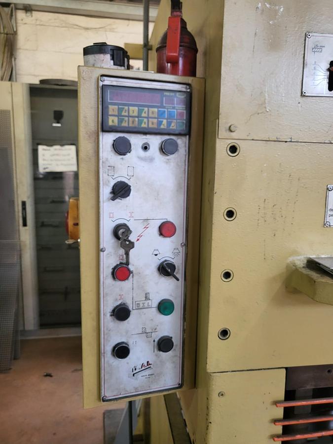 Usato Cesoia Imal 3000 x 6/8