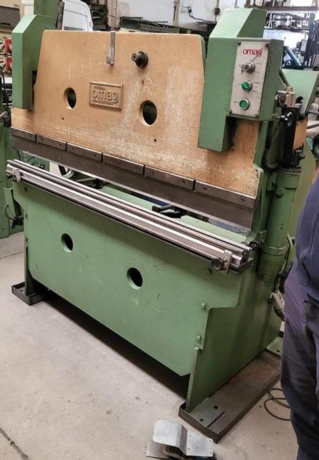 Usato Piegatrice Omag 1500 x 20 ton