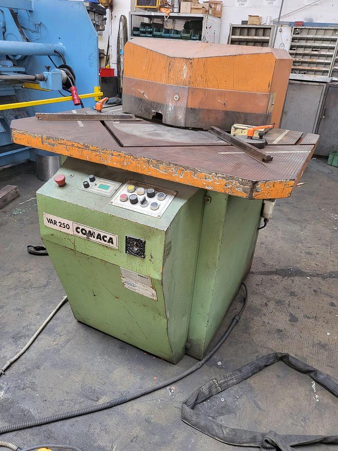 Usato Scantonatrice Comaca Var 250 Angolo Variabile