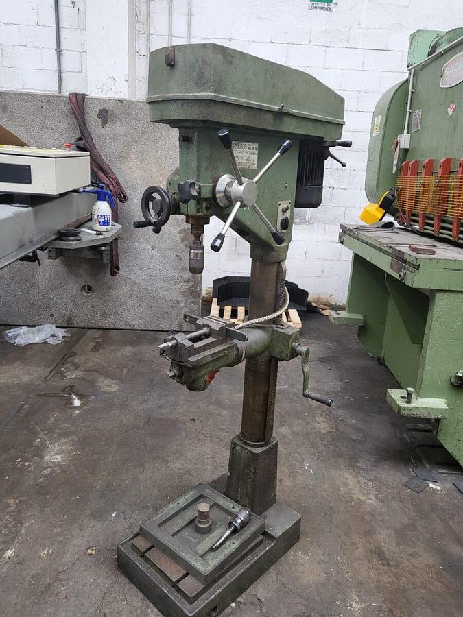 Usado Trapano a colonna Ambros