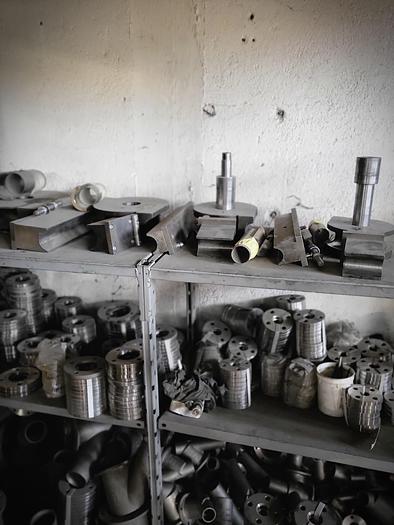 Usato Curvatubi Bend DB 2076 K Usata