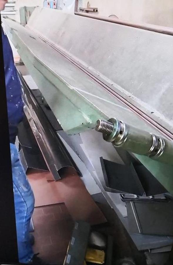 Usato Piegatrice Hyllus 6000 x 2