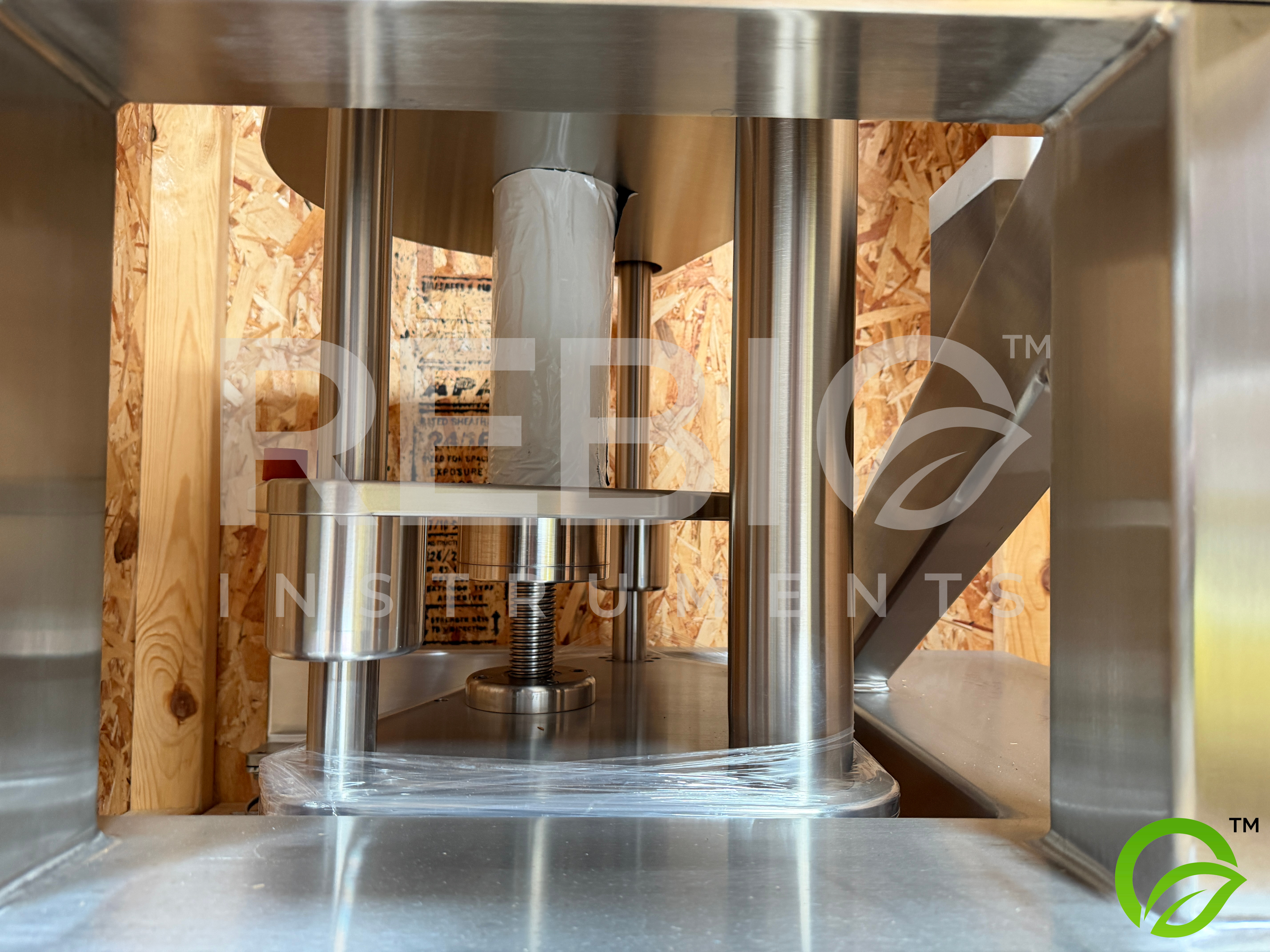 Used 3M Zeta Plus 16EZB Encapsulated Filter Housing System ZP11 SS Skid P/N 6123502