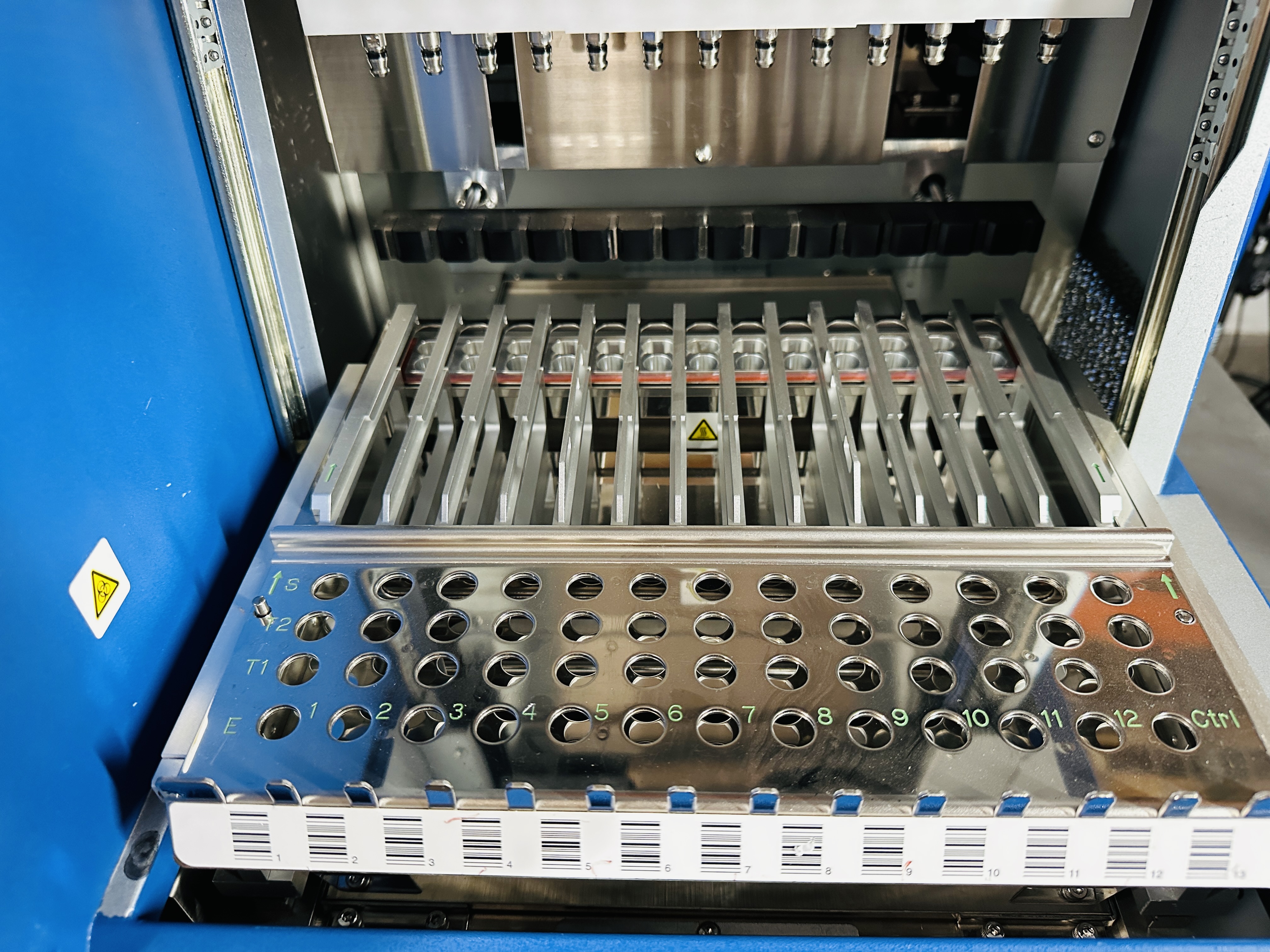 Used Applied Biosystems AutoMate Express Nucleic Acid Extraction System