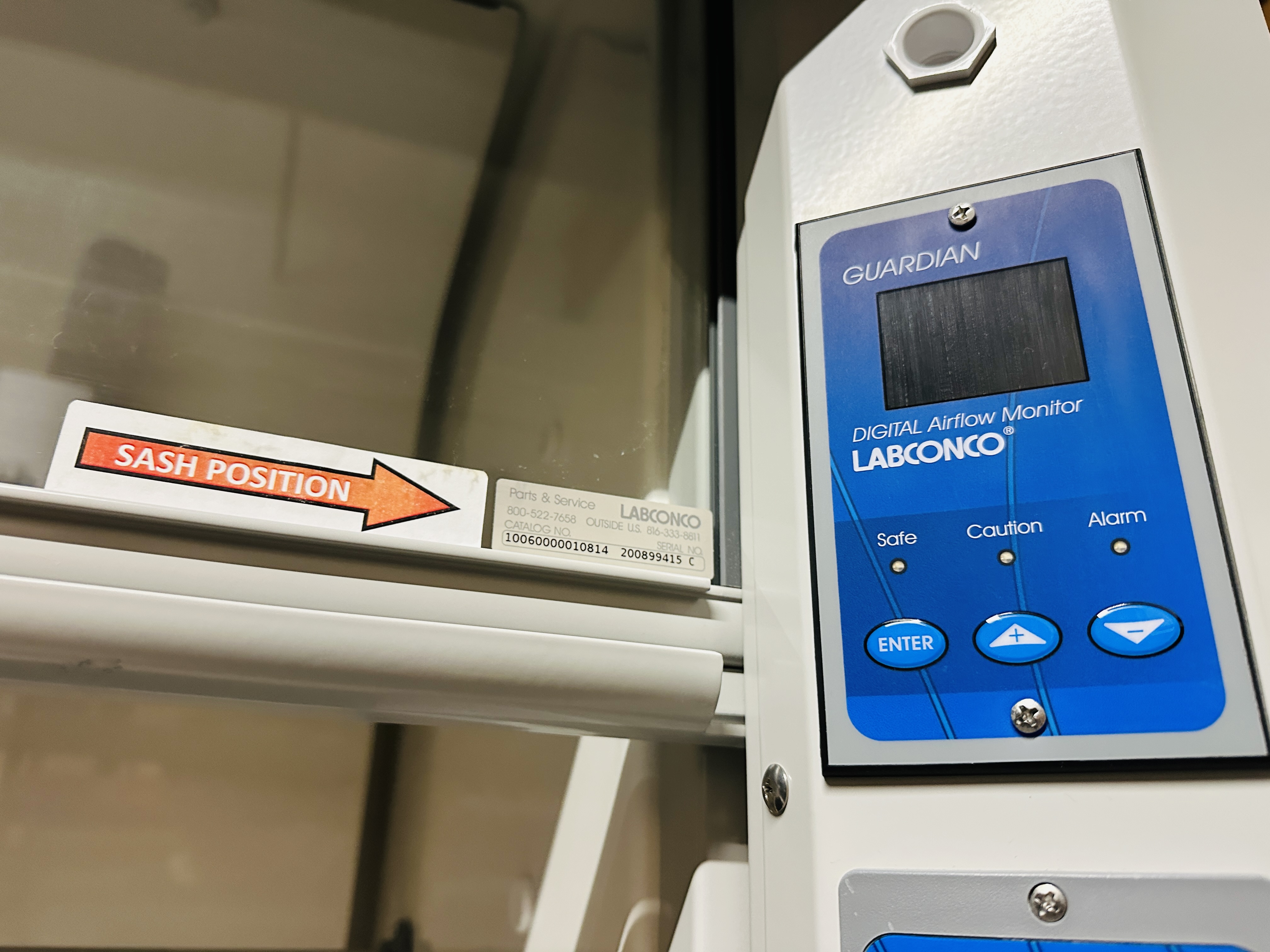 Used Labconco Protector Premier 6-Foot Laboratory Fume Hood 