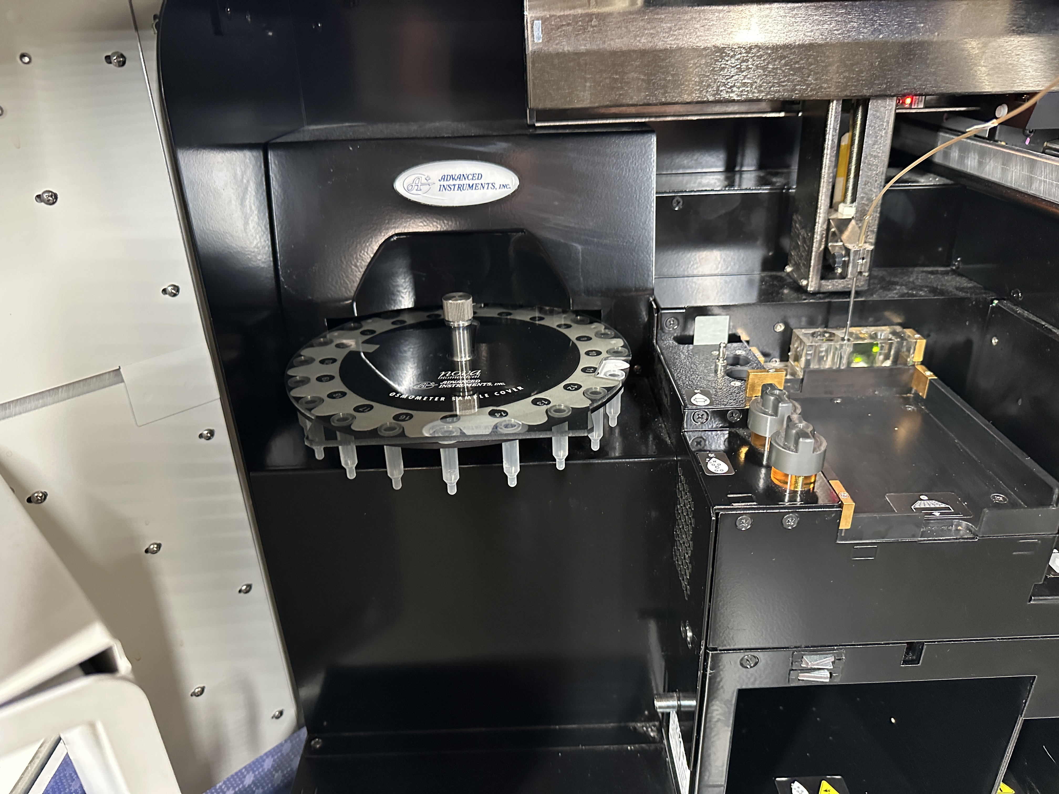 Used Nova Biomedical BioProfile FLEX2 Automated Cell Culture Analyzer