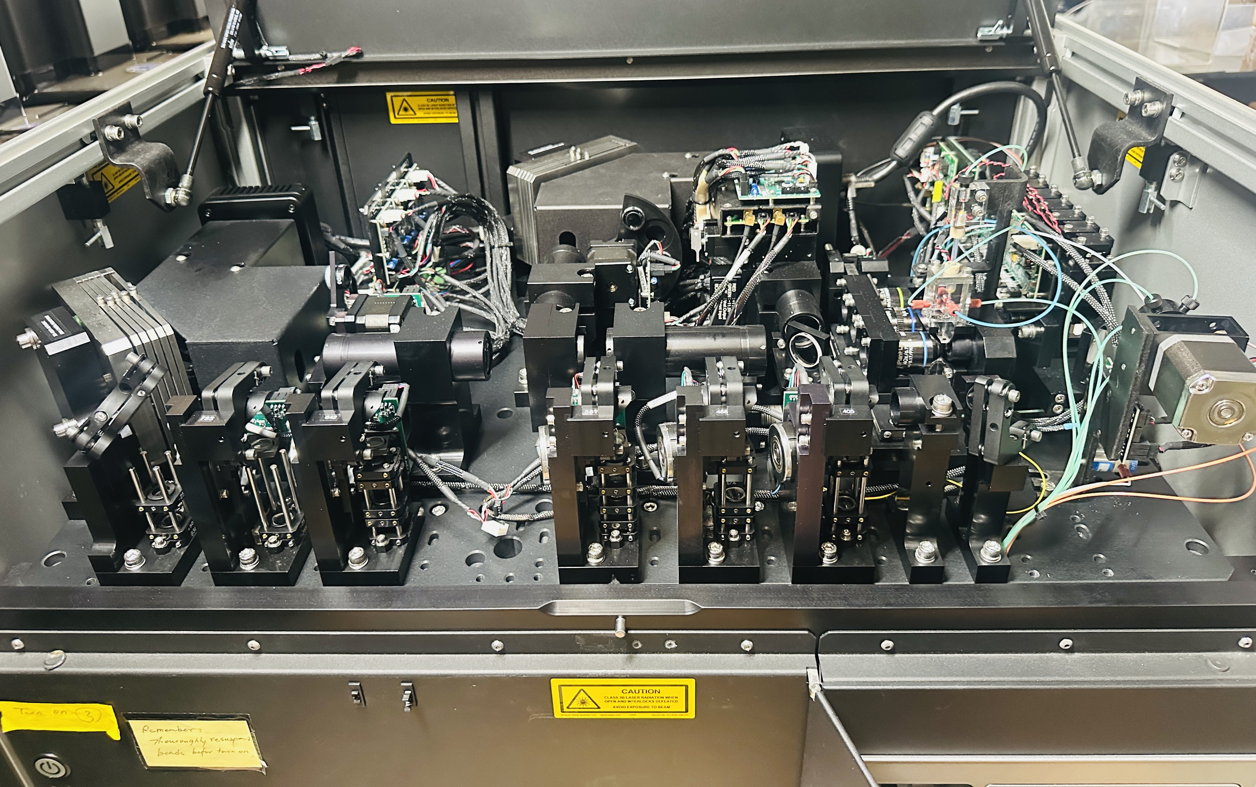 Used   Amnis ImageStream X Mark II Imaging Flow Cytometer MultiMag 